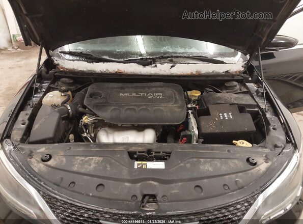 1C3CCCABXHN501177 2017 CHRYSLER 200 Черный Вид сзади