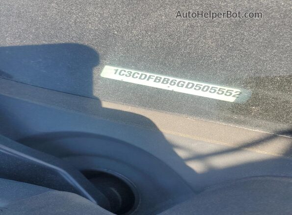 1C3CDFBB6GD505552 2016 DODGE DART Black Widok komory silnika