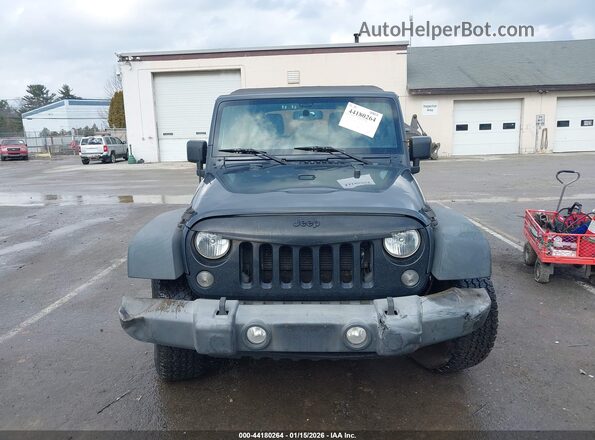 1C4BJWDG2GL284904 2016 JEEP WRANGLER UNLIMITED Gray Вид щитка приладів