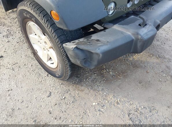 1C4BJWDG6GL125125 2016 JEEP WRANGLER UNLIMITED Green Widok z przodu