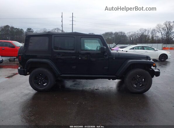 1C4BJWDGXGL133602 2016 JEEP WRANGLER UNLIMITED Black Rear interior view