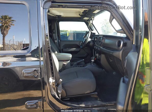 1C4HJXDGXNW133367 2022 JEEP WRANGLER UNLIMITED Черный Вид салона спереди