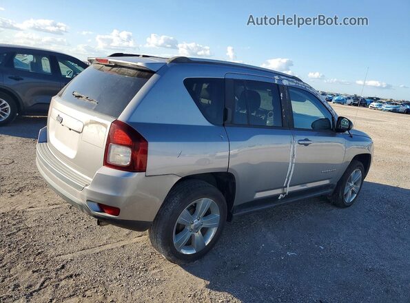 1C4NJCBA3GD611556 2016 JEEP COMPASS Gray Trasero derecho