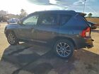 2016 Jeep Compass Latitude Gray vin: 1C4NJCEA2GD679018
