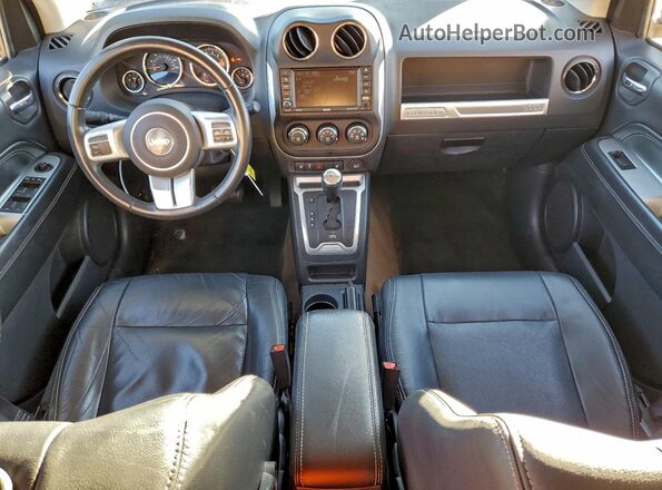 1C4NJCEA2GD679018 2016 JEEP COMPASS Gray Вид панелі приладів