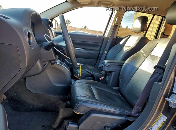 1C4NJCEA2GD679018 2016 JEEP COMPASS Gray Вид салону спереду