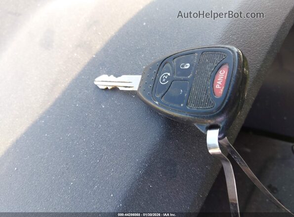 1C4NJDEB9HD193449 2017 JEEP COMPASS Белый Вид панели приборов