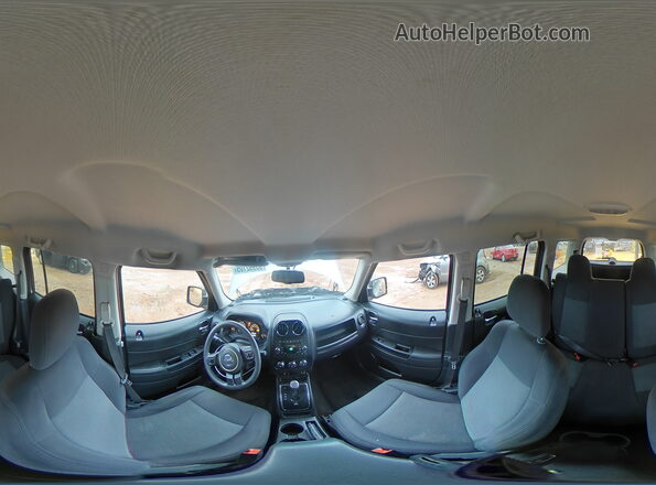 1C4NJPBB4GD576638 2016 JEEP PATRIOT Серебряный Панорамный вид салона 360°