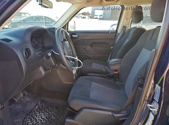 1C4NJPBB9HD103609 2017 JEEP PATRIOT Blue Widok wnętrza z przodu