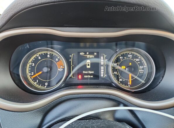 1C4PJLCB4JD540150 2018 JEEP CHEROKEE Серый Вид щитка приборов