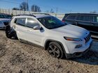 2018 Jeep Cherokee Latitude Белый vin: 1C4PJLCB4JD544215