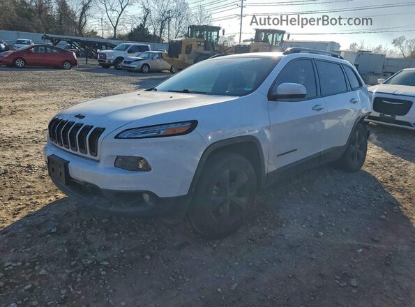 1C4PJLCB4JD544215 2018 JEEP CHEROKEE Белый Передняя левая четверть