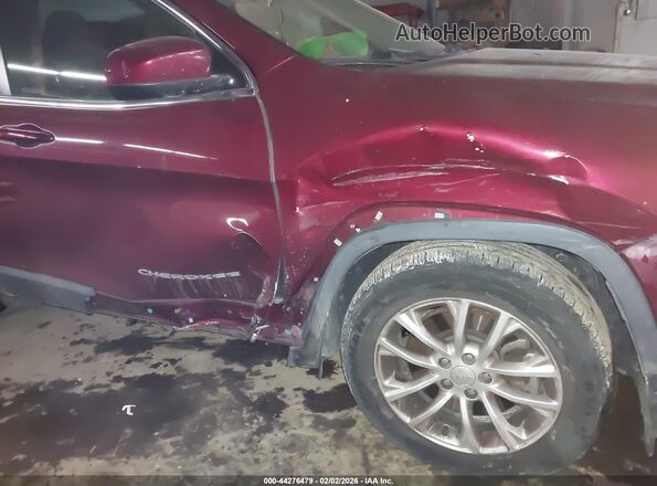 1C4PJLCB4KD466648 2019 JEEP CHEROKEE Red Widok z przodu
