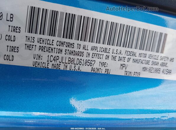 1C4PJLLB0LD610567 2020 JEEP CHEROKEE Blue Engine compartment view