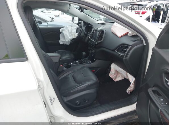 1C4PJMBNXKD246545 2019 JEEP CHEROKEE White Vista interior delantera