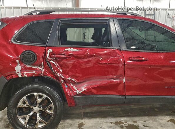 1C4PJMBS9HD220792 2017 JEEP CHEROKEE Красный Вид задней части салона