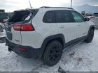 2017 Jeep Cherokee Trailhawk L Plus 4x4 White vin: 1C4PJMBSXHW639948