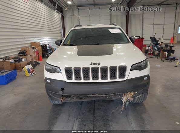 1C4PJMBX5KD442992 2019 JEEP CHEROKEE White Vista del salpicadero