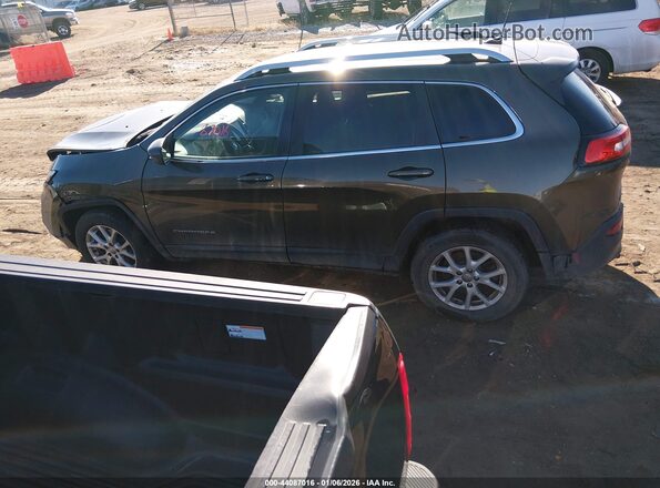 1C4PJMCS2GW105257 2016 JEEP CHEROKEE Green 