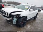 2016 Jeep Cherokee Altitude White vin: 1C4PJMCS2GW133754