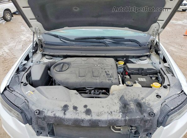 1C4PJMCX2ND536198 2022 JEEP CHEROKEE Белый Вид задней части салона