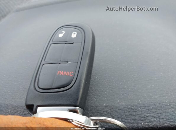 1C4PJMLB0LD590553 2020 JEEP CHEROKEE Gray Dashboard view