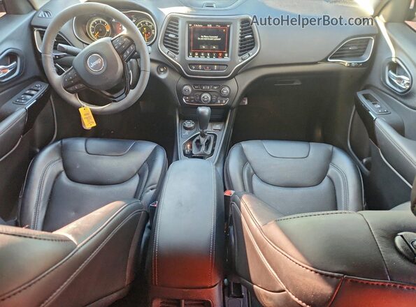 1C4PJMMB1PD105695 2023 JEEP CHEROKEE Gray Dashboard view