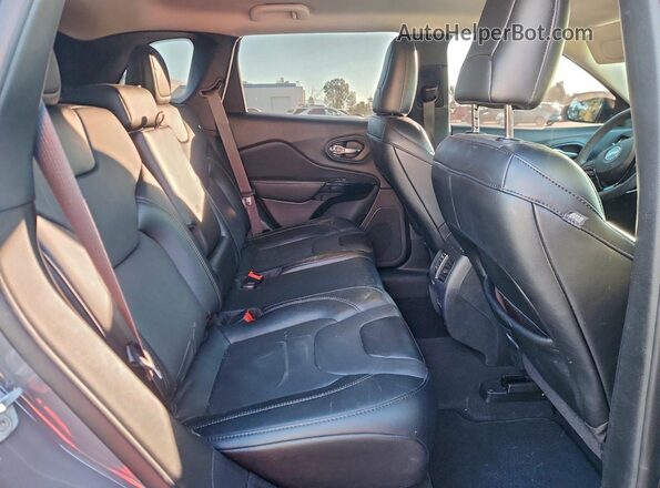 1C4PJMMB1PD105695 2023 JEEP CHEROKEE Gray Rear seats view