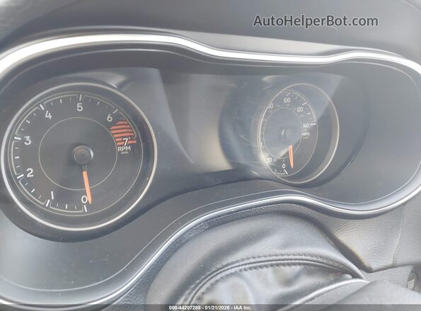 1C4PJMMBXPD113021 2023 JEEP CHEROKEE Black უკანა სავარძლების ხედი