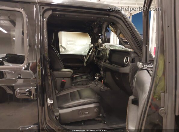 1C4PJXEG6RW319715 2024 JEEP WRANGLER Черный Вид салона спереди