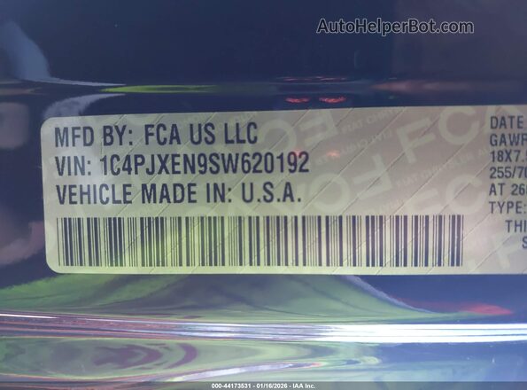 1C4PJXEN9SW620192 2025 JEEP WRANGLER Черный Вид подкапотного пространства