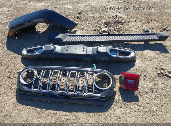 1C4PJXEN9SW620192 2025 JEEP WRANGLER Черный Вид щитка приборов
