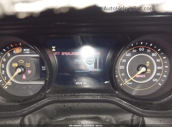 1C4PJXFNXTW185375 2026 JEEP WRANGLER Белый Вид задних сидений