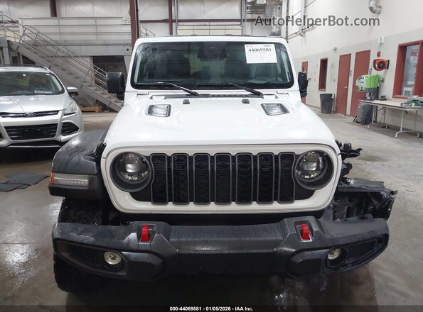 1C4PJXFNXTW185375 2026 JEEP WRANGLER Белый Вид задней части салона