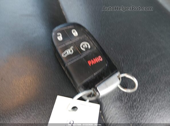 1C4RDJDG2KC723617 2019 DODGE DURANGO Белый Вид панели приборов