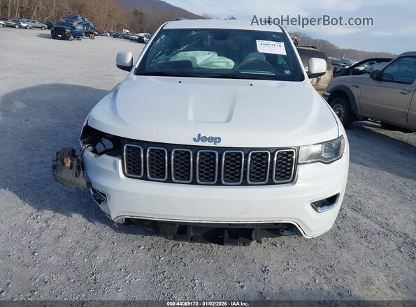 1C4RJEAG1LC202491 2020 JEEP GRAND CHEROKEE Белый Вид задней части салона