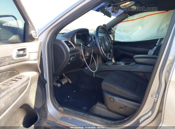 1C4RJEAGXKC857540 2019 JEEP GRAND CHEROKEE Серебряный Вид салона спереди