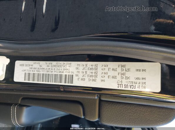 1C4RJEBG9HC934373 2017 JEEP GRAND CHEROKEE Черный Вид подкапотного пространства