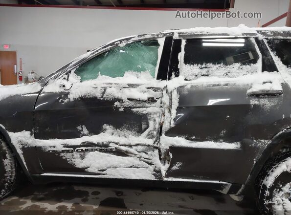 1C4RJFAG8HC889627 2017 JEEP GRAND CHEROKEE Gray Front view