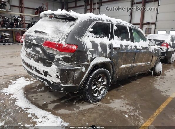 1C4RJFAG8HC889627 2017 JEEP GRAND CHEROKEE Gray Rear right