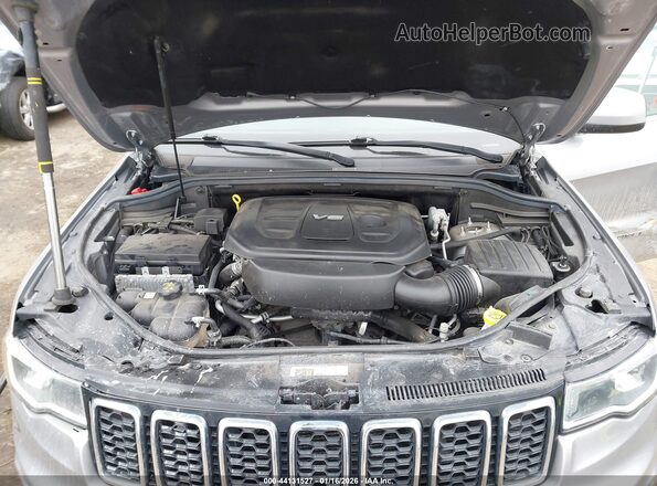 1C4RJFAG8JC503195 2018 JEEP GRAND CHEROKEE Серебряный Вид сзади
