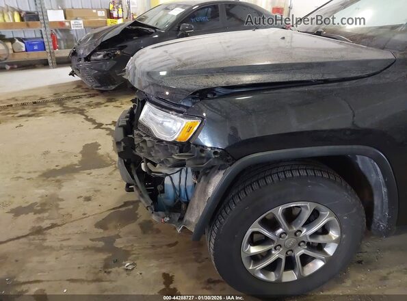 1C4RJFBG2GC358081 2016 JEEP GRAND CHEROKEE Черный Вид спереди