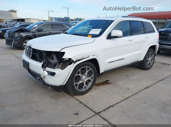 1C4RJFBG7JC331210 2018 JEEP GRAND CHEROKEE Белый Передняя левая четверть
