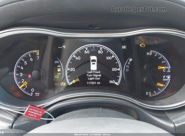 1C4RJFBG7JC331210 2018 JEEP GRAND CHEROKEE Белый Вид задних сидений