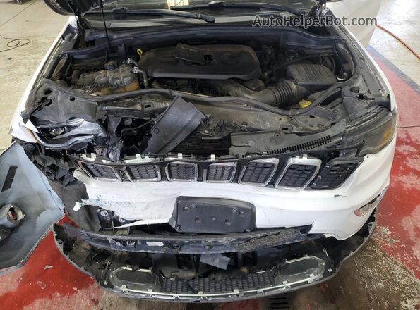 1C4RJFBG8HC918753 2017 JEEP GRAND Белый Вид подкапотного пространства