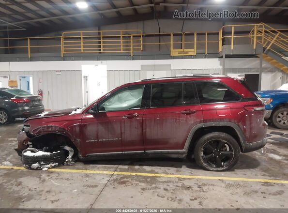 1C4RJHAG0SC329958 2025 JEEP GRAND CHEROKEE Красный Вид задней части салона
