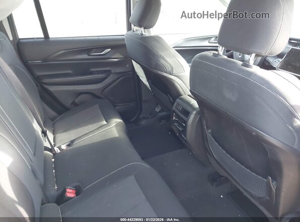 1C4RJHAG3PC640551 2023 JEEP GRAND CHEROKEE Black Widok naklejki z numerem VIN