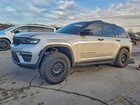 2024 Jeep Grand Cherokee Laredo Silver vin: 1C4RJHAG7RC224019
