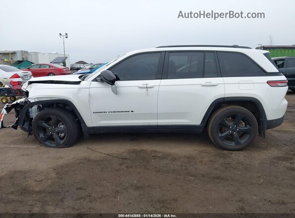 1C4RJHBGXSC304970 2025 JEEP GRAND CHEROKEE Белый Панорамный вид салона 360°