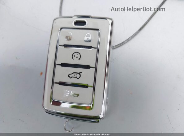 1C4RJHBGXSC304970 2025 JEEP GRAND CHEROKEE Белый Вид панели приборов
